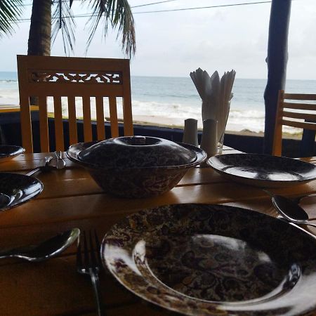 Sunchaser Beach Hotel แทนกาลเล ภายนอก รูปภาพ