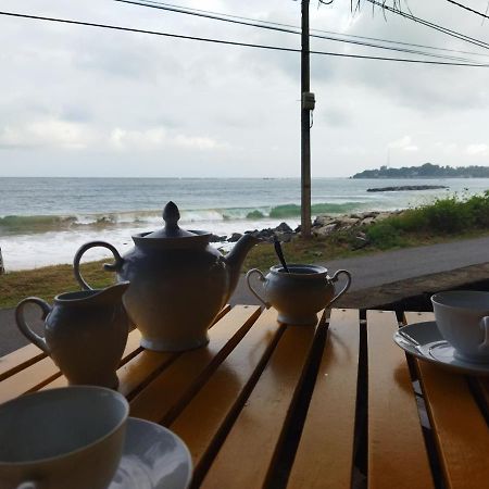 Sunchaser Beach Hotel แทนกาลเล ภายนอก รูปภาพ
