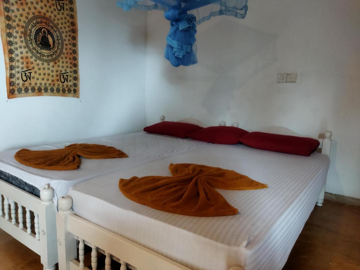 Sunchaser Beach Hotel แทนกาลเล ภายนอก รูปภาพ