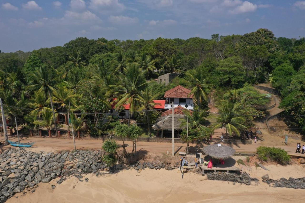 Sunchaser Beach Hotel แทนกาลเล ภายนอก รูปภาพ